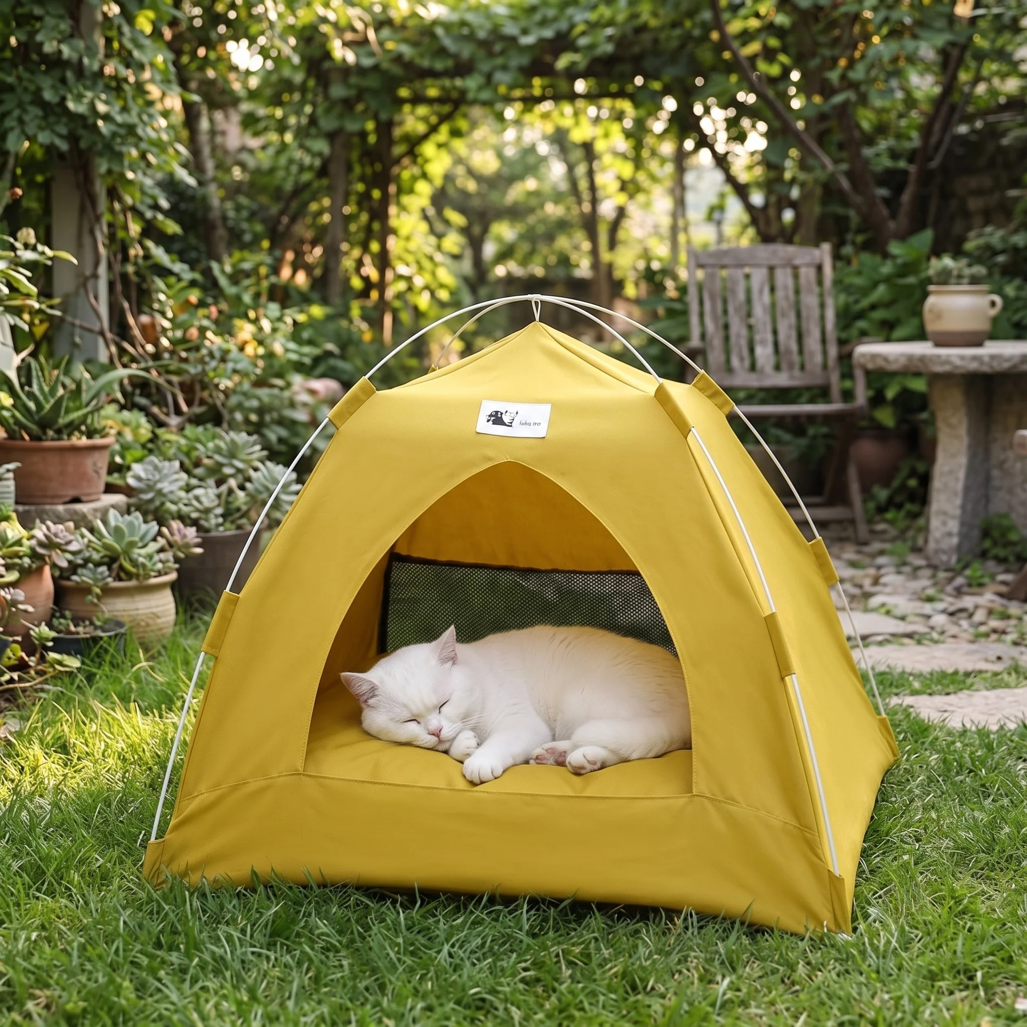 Komavic Cozy Tent House