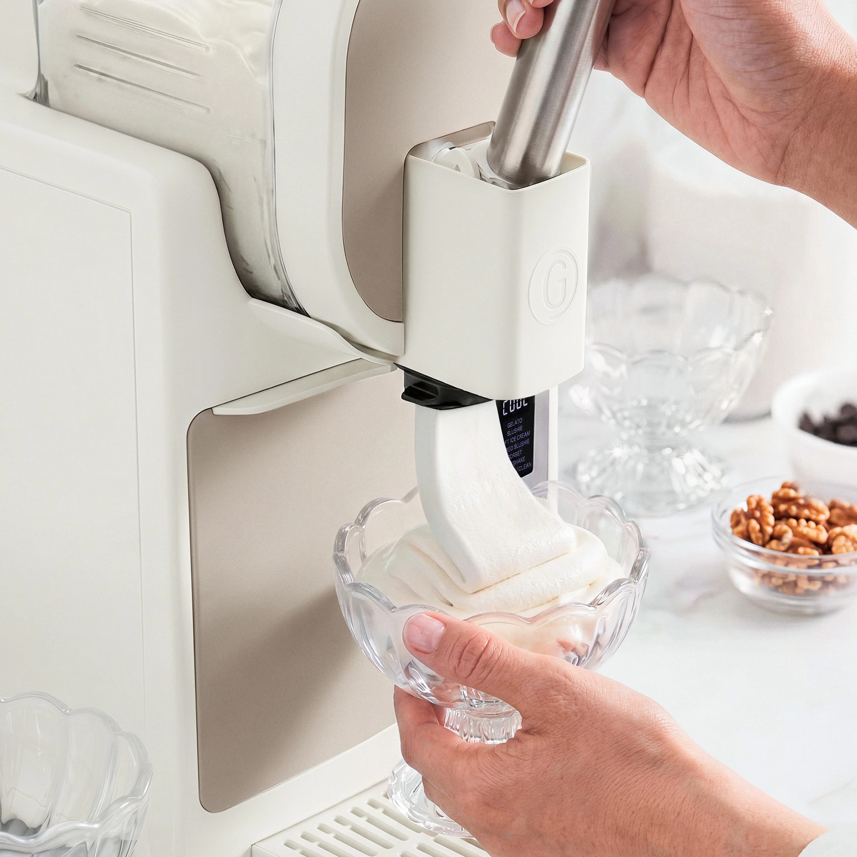 Frost Pro 16-in-1 Ice Cream. Gelato & Frozen Drink Maker | Cream