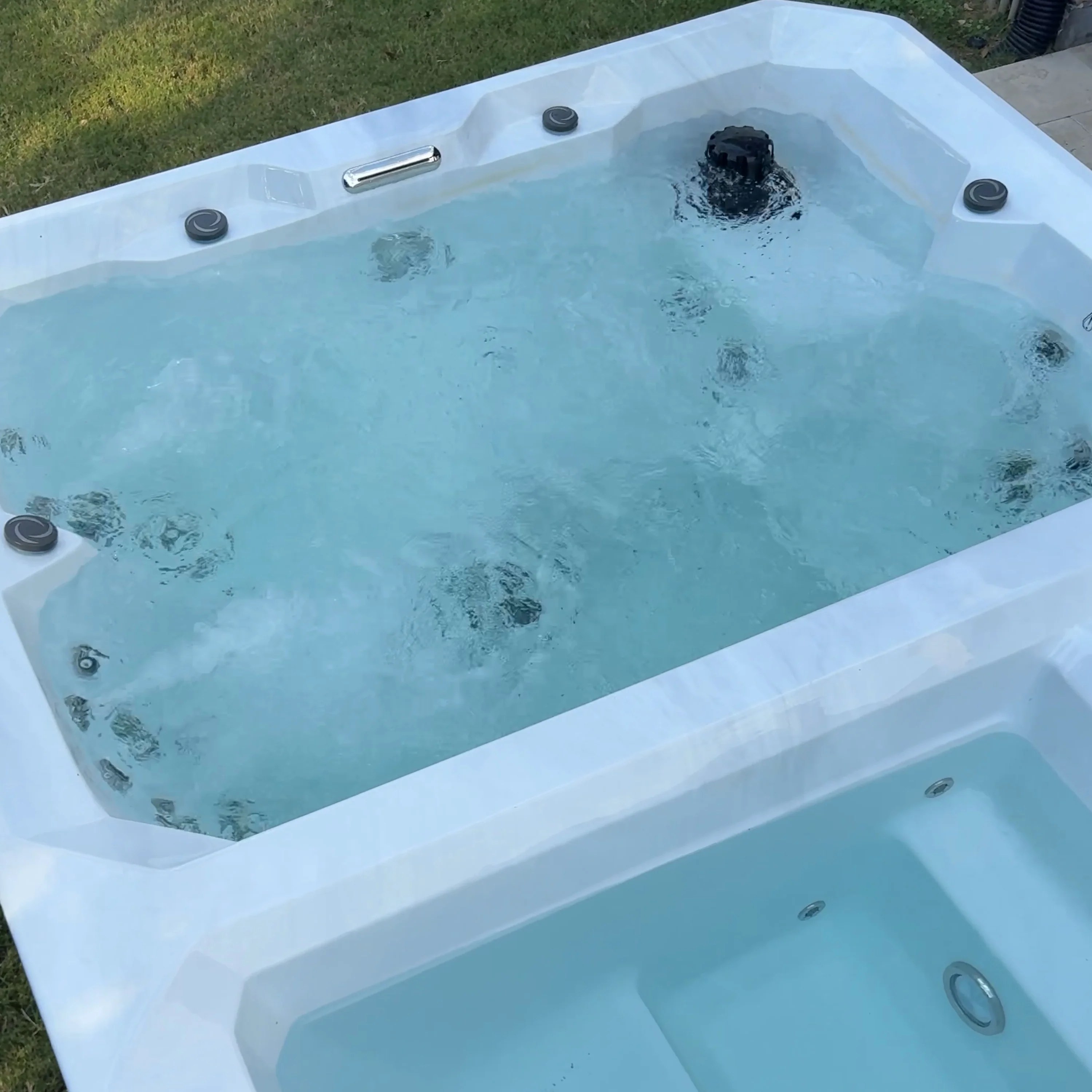 LIFETREND Sierra 3 Person Hot Tub & Cold Plunge Combo