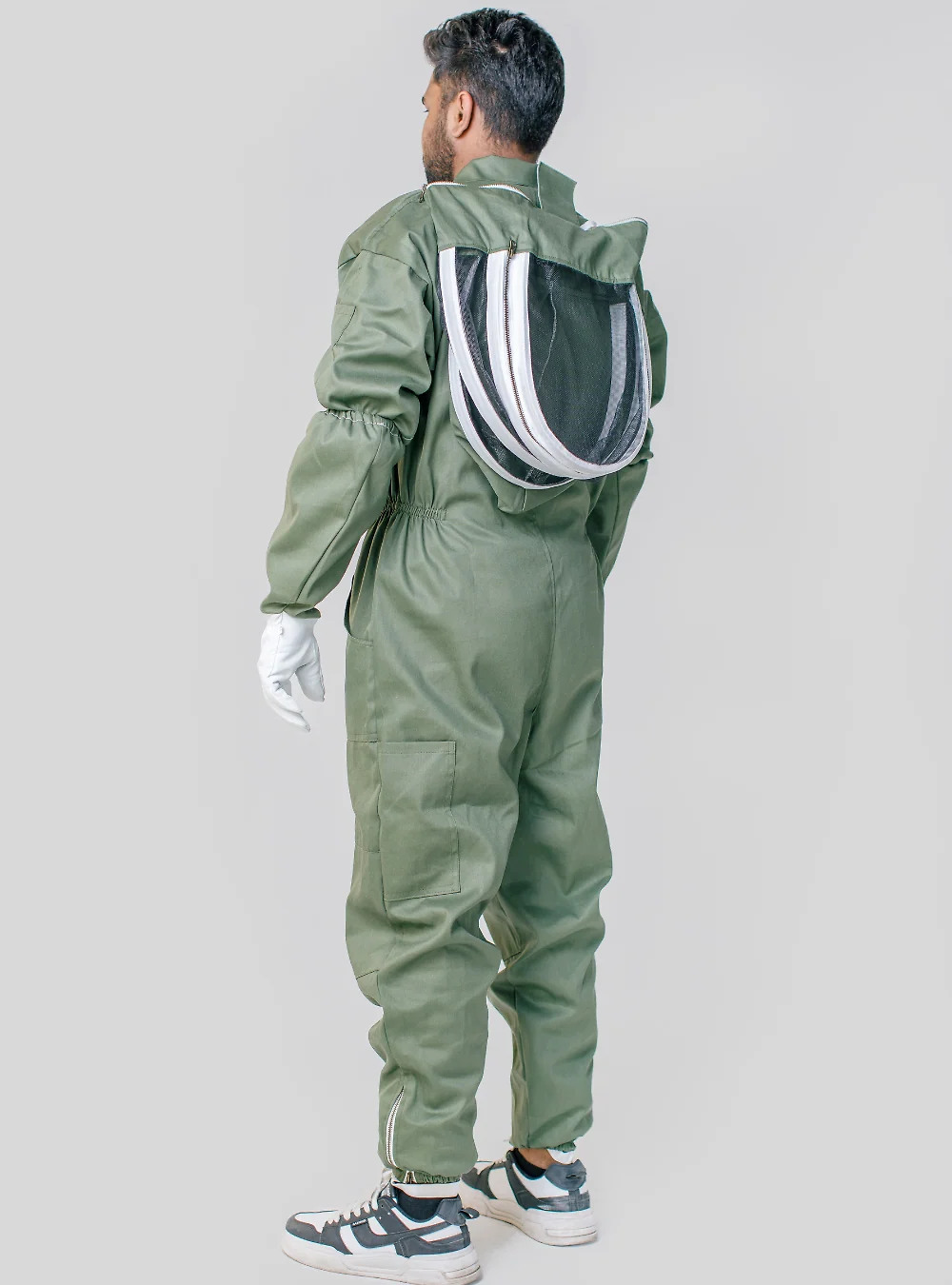 OliveGuard Fencing Veil Suit – With Matching Veil and Goatskin Gloves