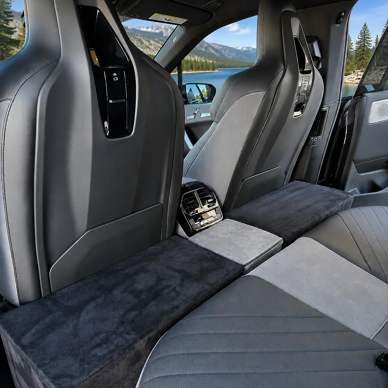 Companion Backseat Extender™ for Dogs