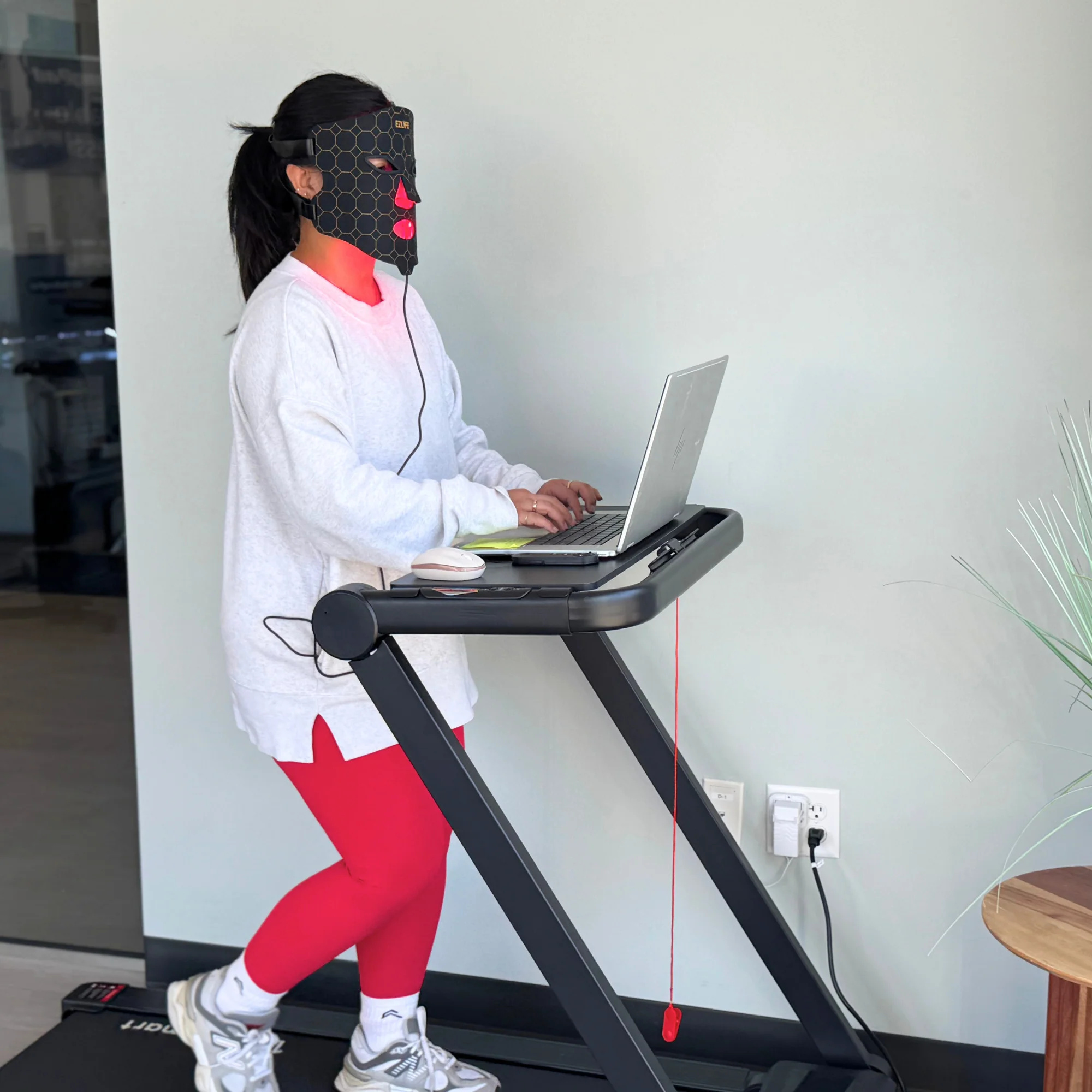 Red Light Therapy Mask with Vibration | EZLIFE